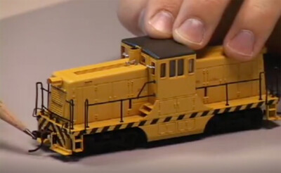 Modeler’s spotlight video for April 16, 2009 — Inside Cody’s office