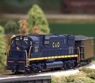 Video: Bowser HO scale Alco C-630 diesel