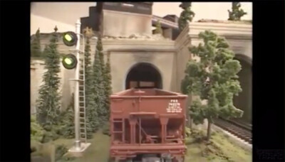 Jay Cain’s innovative O gauge layout