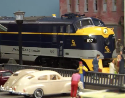 Video: Walthers HO scale Pere Marquette passenger train