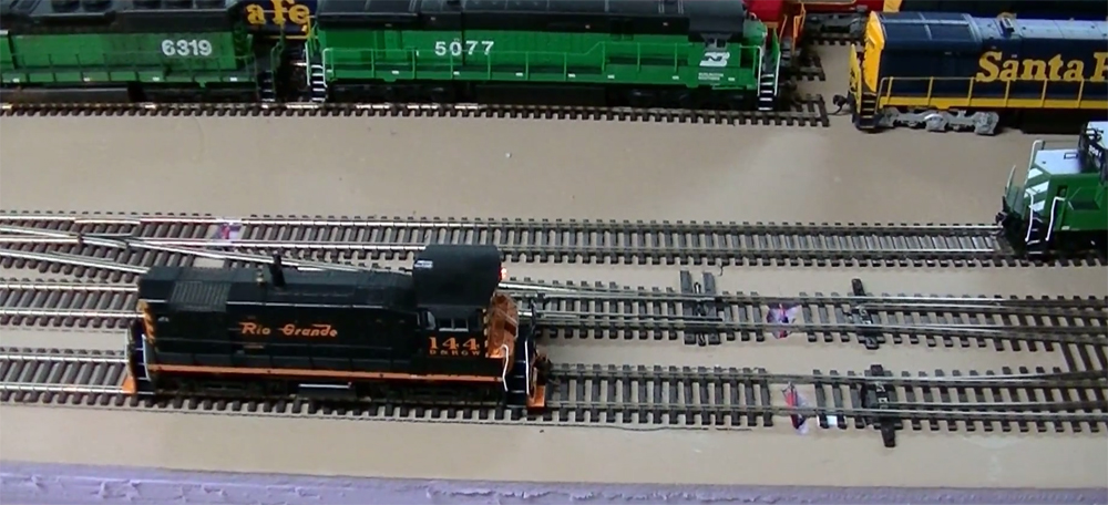 Keep-Alive Digital Command Controler decoder in an HO scale short wheel base locomotive