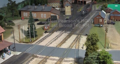 Video: Ron Pearsons HO scale narrow gauge East Broad Top RR