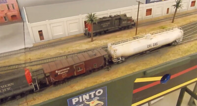 Member video: Trackside at Quisling, Calif.