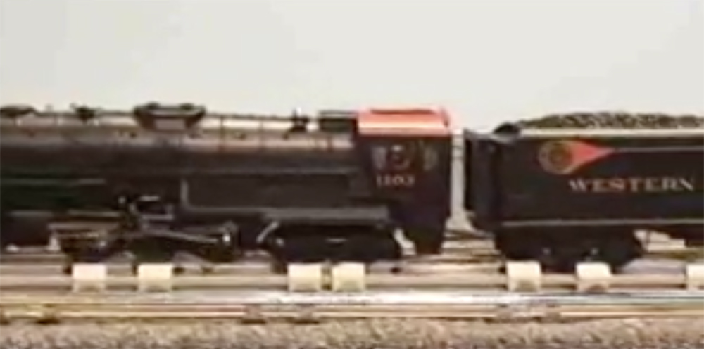 MTH 4-6-6-4 Challenger locomotive
