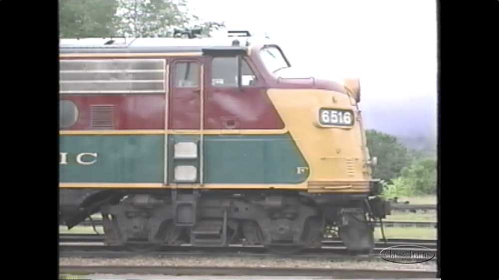 Streamlined diesel locomotive nose