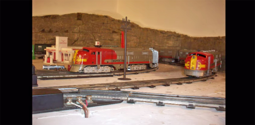 Two Marx engines come to town