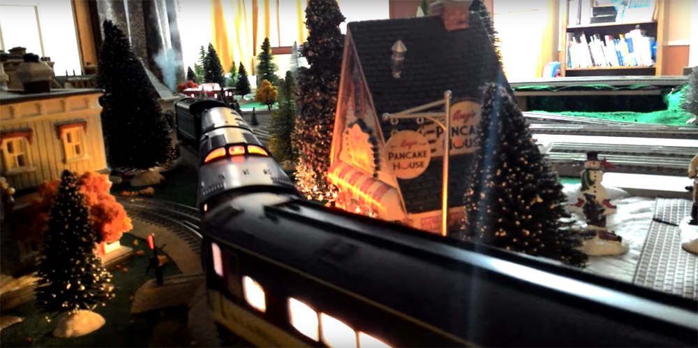 O gauge Polar Express train set