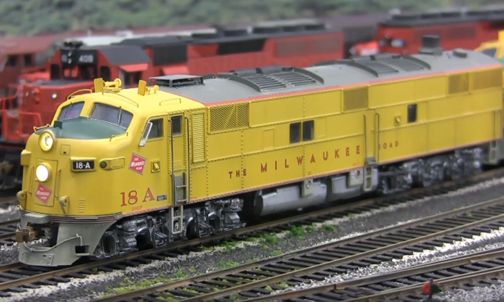Model diesel locomotive