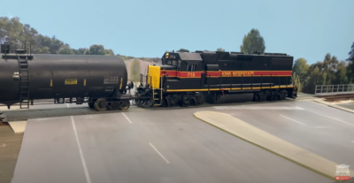 Crossing US Highway 6 in Iowa City on the HO scale Iowa Interstate RR