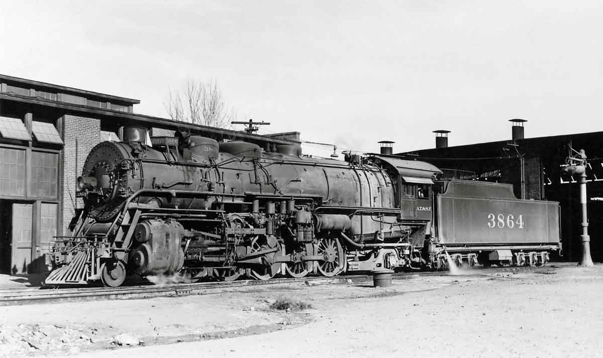 Santa Fe Railway 2-10-2 locomotives