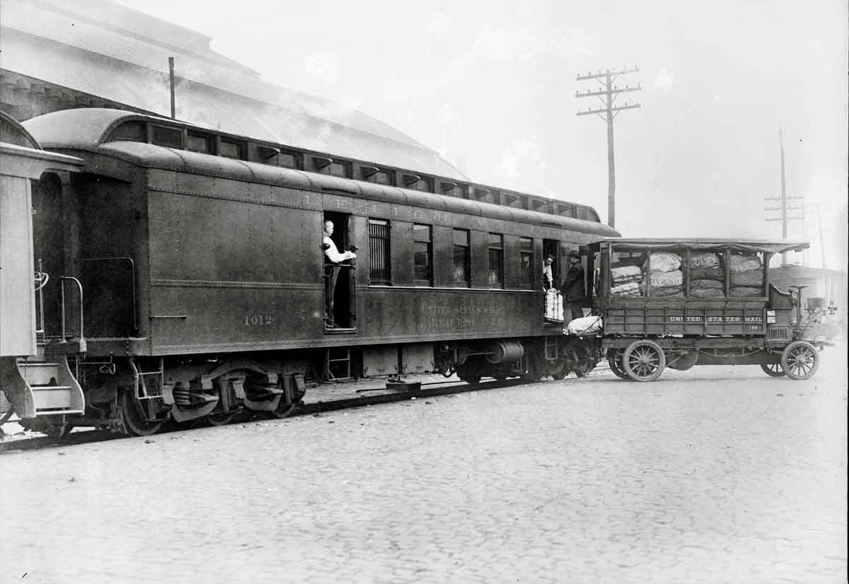 Lehigh Valley Railway Post Office car 