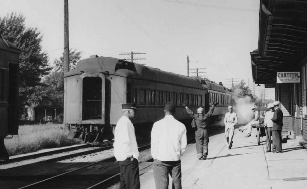 Milwaukee Road Midwest Hiawatha at Canton, South Dakota station