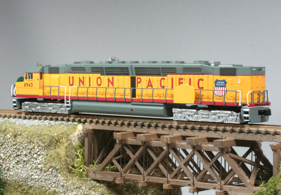 Bachmann N scale DDA40X Locomotive 