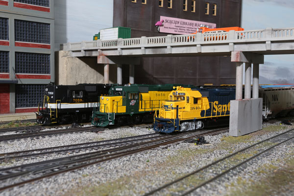 Athearn Trains HO scale Electro-Motive Division GP50 diesel locomotive