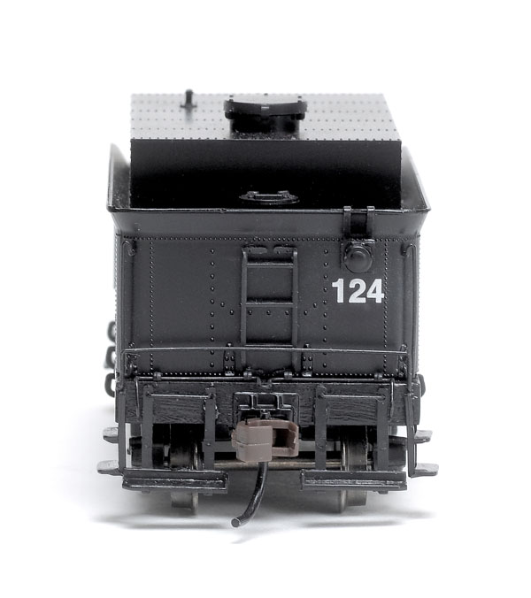 Bachmann Trains HO scale Baldwin 4-4-0 steam locomotive - tender