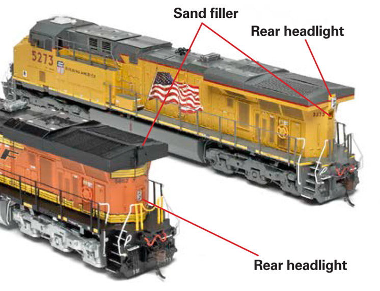 Bothversionshavethecorrectsandfillerrearheadlightconfiguration