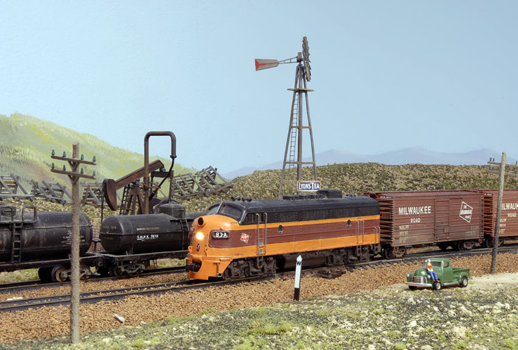 Details about   N Scale Custom The Milwaukee Road Piggyback Trailer NO CASE 