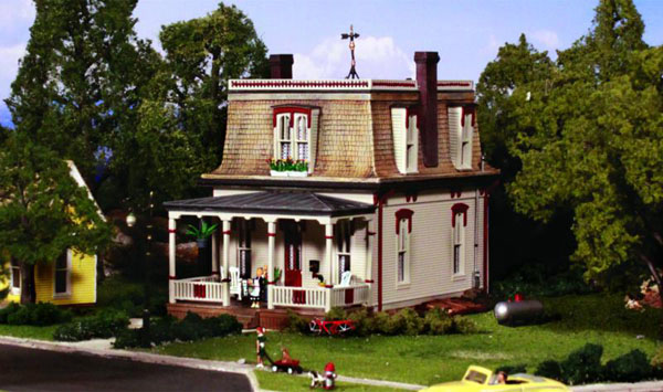 HO scale Our House by Woodland Scenics