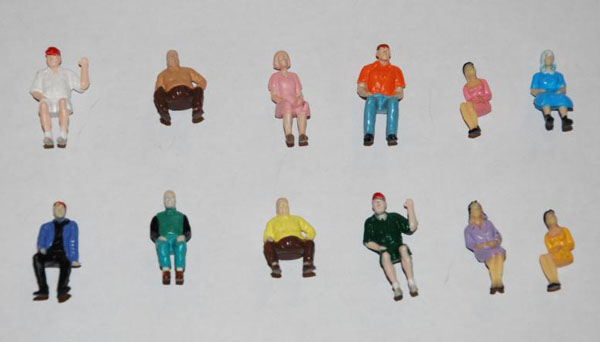 JMD Plastics O scale assorted sitting figures