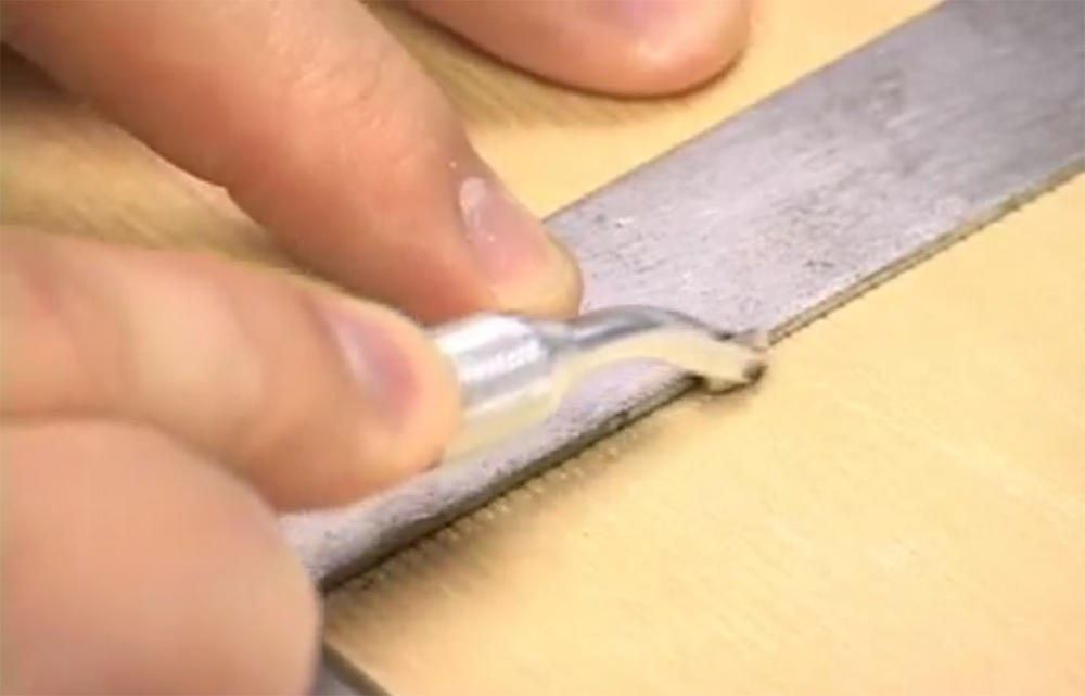 How to simulate nail holes