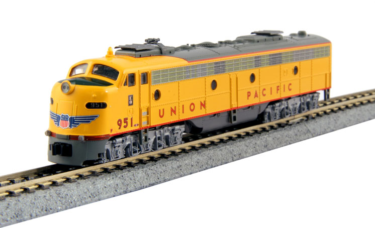 Kato USA N scale Electro-Motive Division E9A and E9B diesel locomotives