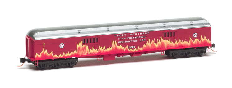 Micro-Trains N scale 70-foot heavyweight baggage car