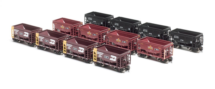 Walthers HO scale 24-foot Minnesota taconite car