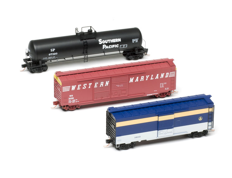 Micro-Trains Line Co. N scale assorted freight cars