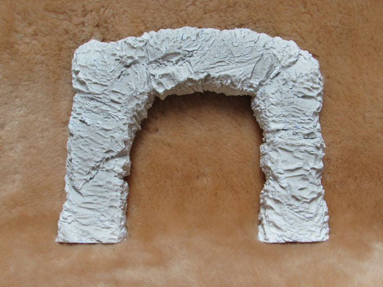 Pre-Size Model Specialties S scale blasted rock tunnel portal