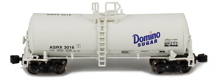 American Z Line Z scale 17,600-gallon corn syrup tank cars