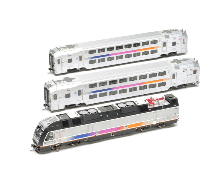 Atlas Model Railroad Co. HO scale Modern commuter train set