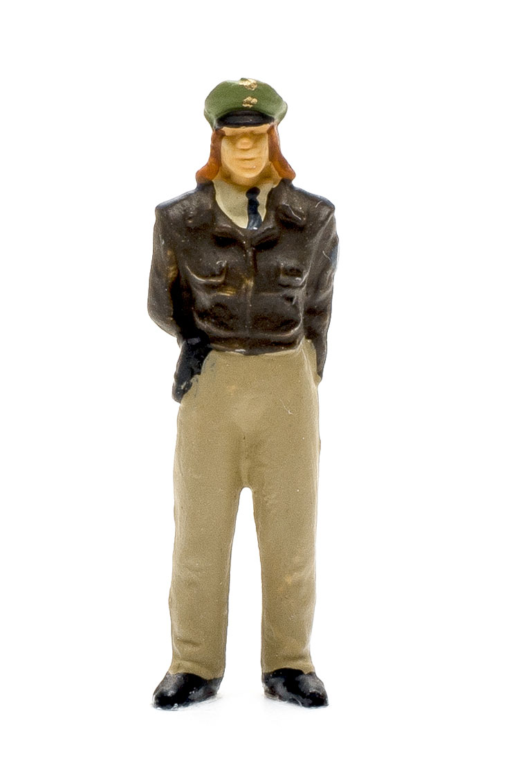 Paul M. Preiser GmbH HO scale German female police officer
