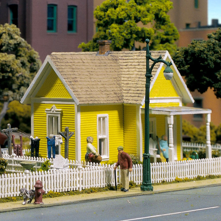 Woodland Scenics HO scale Humble Home