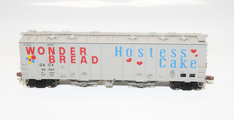 ScaleTrains.com HO scale General American Transportation Corp. 4,566-cubic-foot-capacity covered hopper
