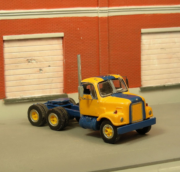 Sylvan Scale Models HO scale International tandem highway tractors