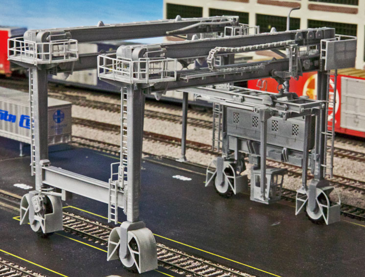 Dimensional Modeling Concepts HO scale early and late 1970s Drott-Case intermodal lift crane kits