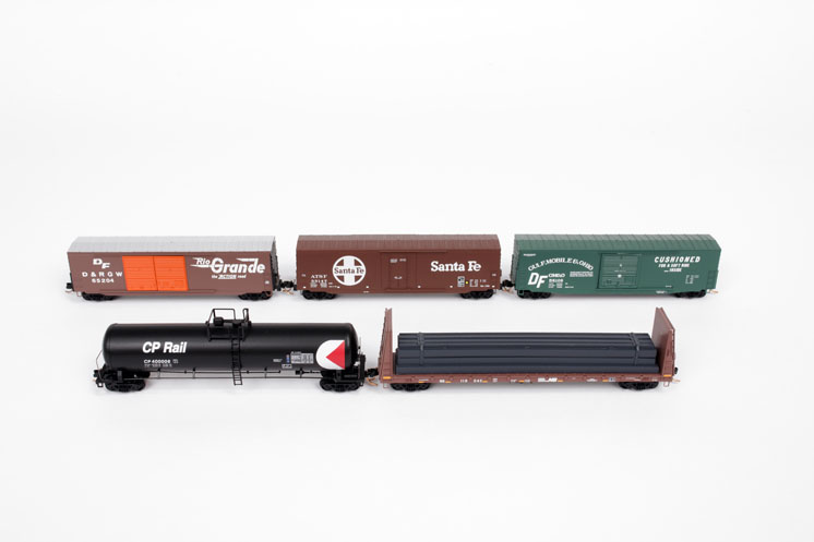 Micro-Trains N scale assorted freight cars