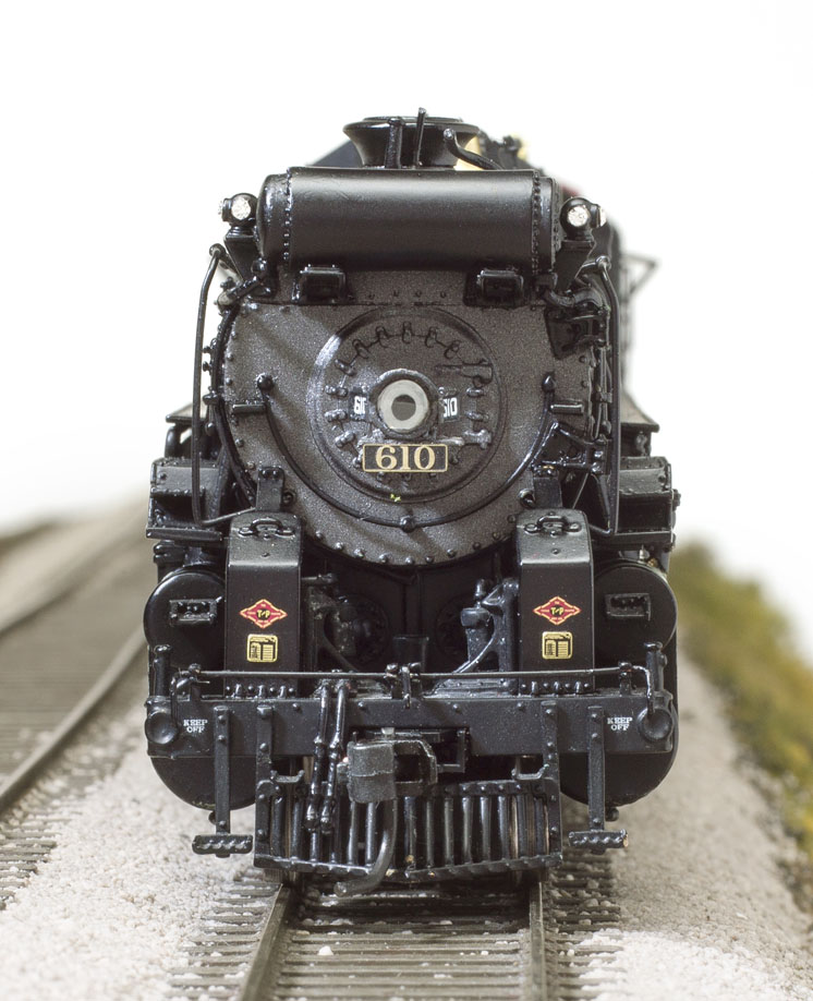 Broadway Limited Imports Brass Hybrid HO scale Texas & Pacific 2-10-4 steam locomotive front view