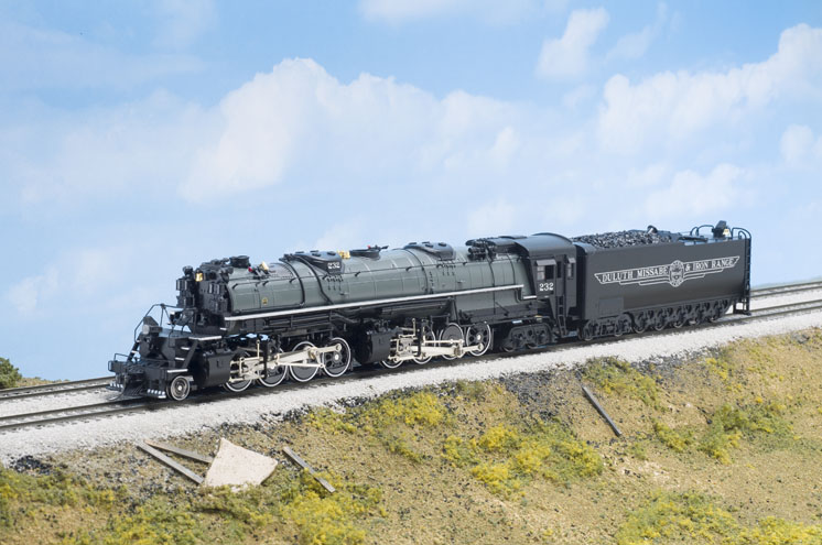 MTH HO scale DM&IR 2-8-8-4 Yellowstone