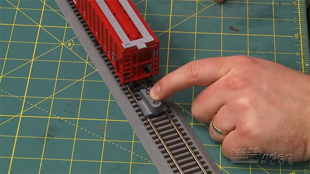 How to check and adjust coupler height on model train layouts