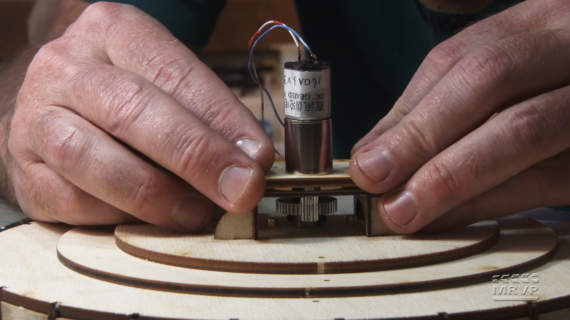 How-to Library: Building a turntable, Part 3 – Installing the motor mechanism