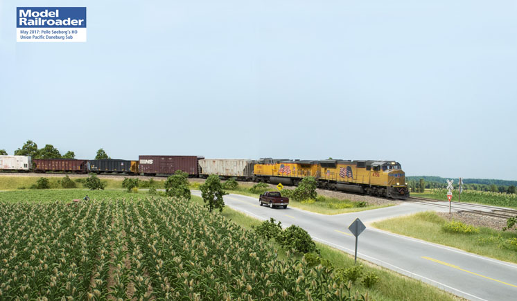 May2017ModelRailroaderwallpaperthumb