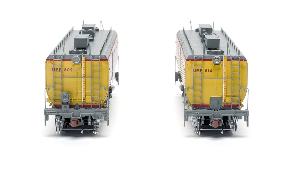 ScaleTrainscomHOtenders