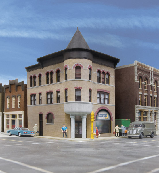 Walthers HO scale Main Street USA structure
