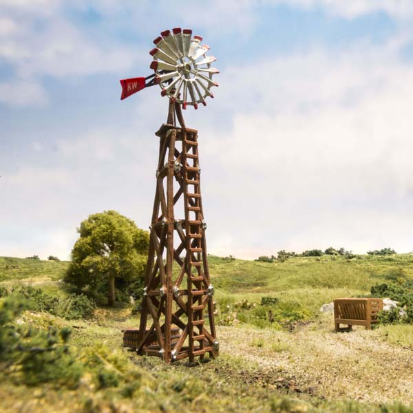 WoodlandOscalewindmill