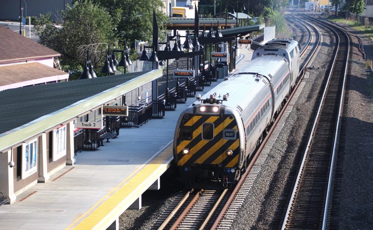 Amtrak_Wallingford_Ct_Lassen