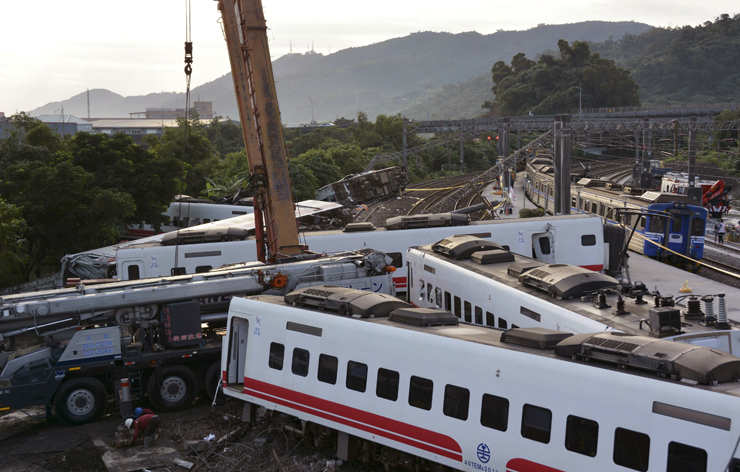AP_Taiwan_Derailment