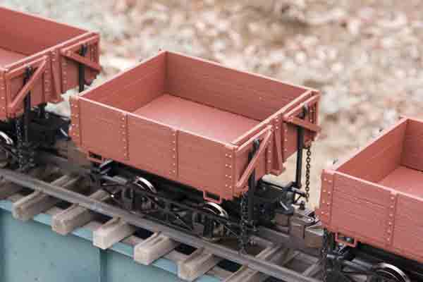 Bachmann side-dump car