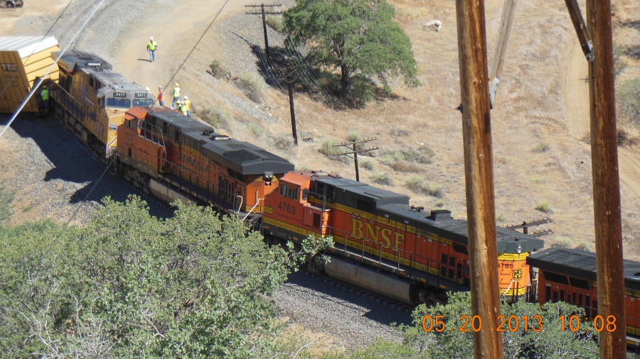 BNSF Derail-2