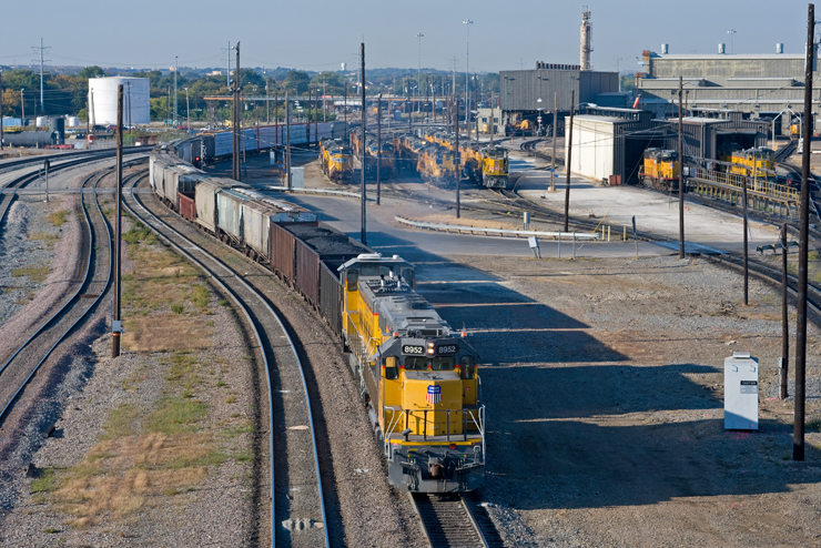 Logistics expert: PSR shouldn’t shoulder all the blame for rail service problems